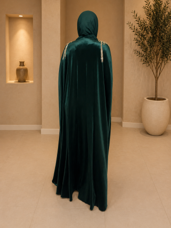 Emerald Empress Cape
