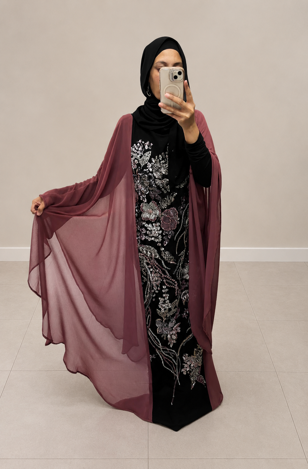 Dusky Rose Embellished Butterfly Abaya - Image 5