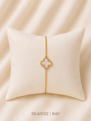 Ivory Clover Bracelet
